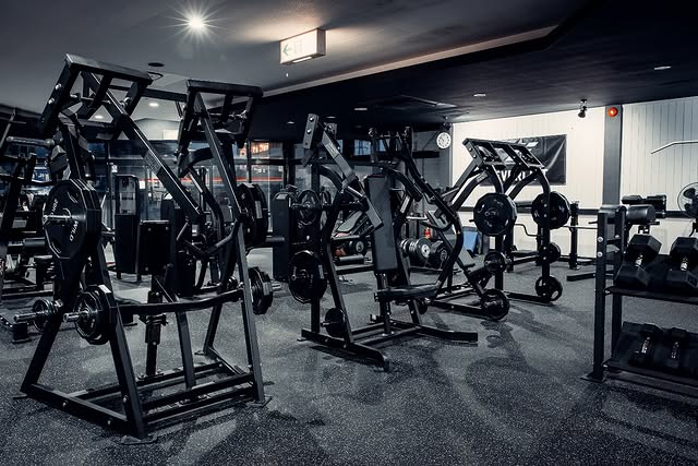 EVERLIFTのトレーニング環境